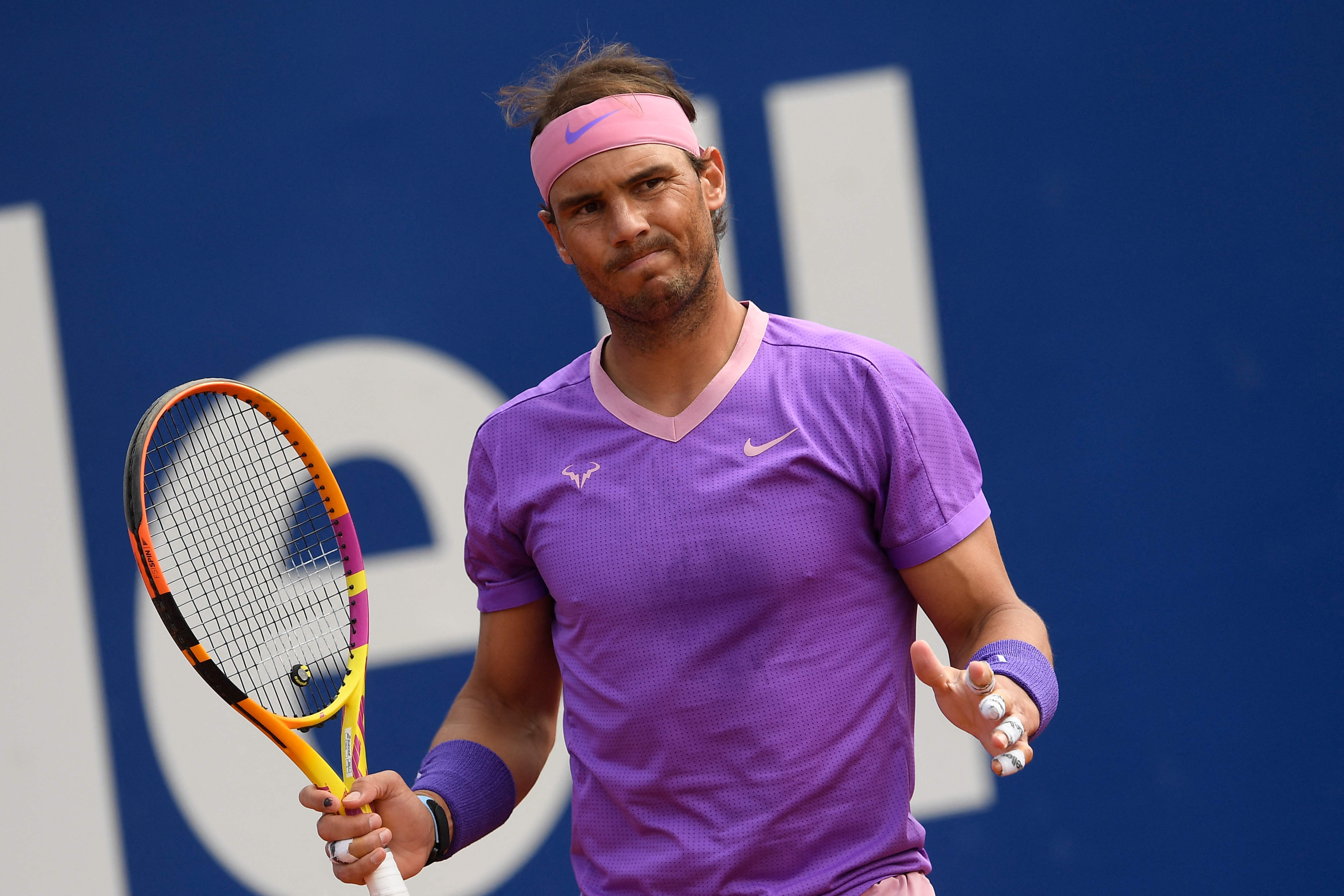 纳达尔重返赛场，爆冷首场状态出色，美国队观众沸腾！