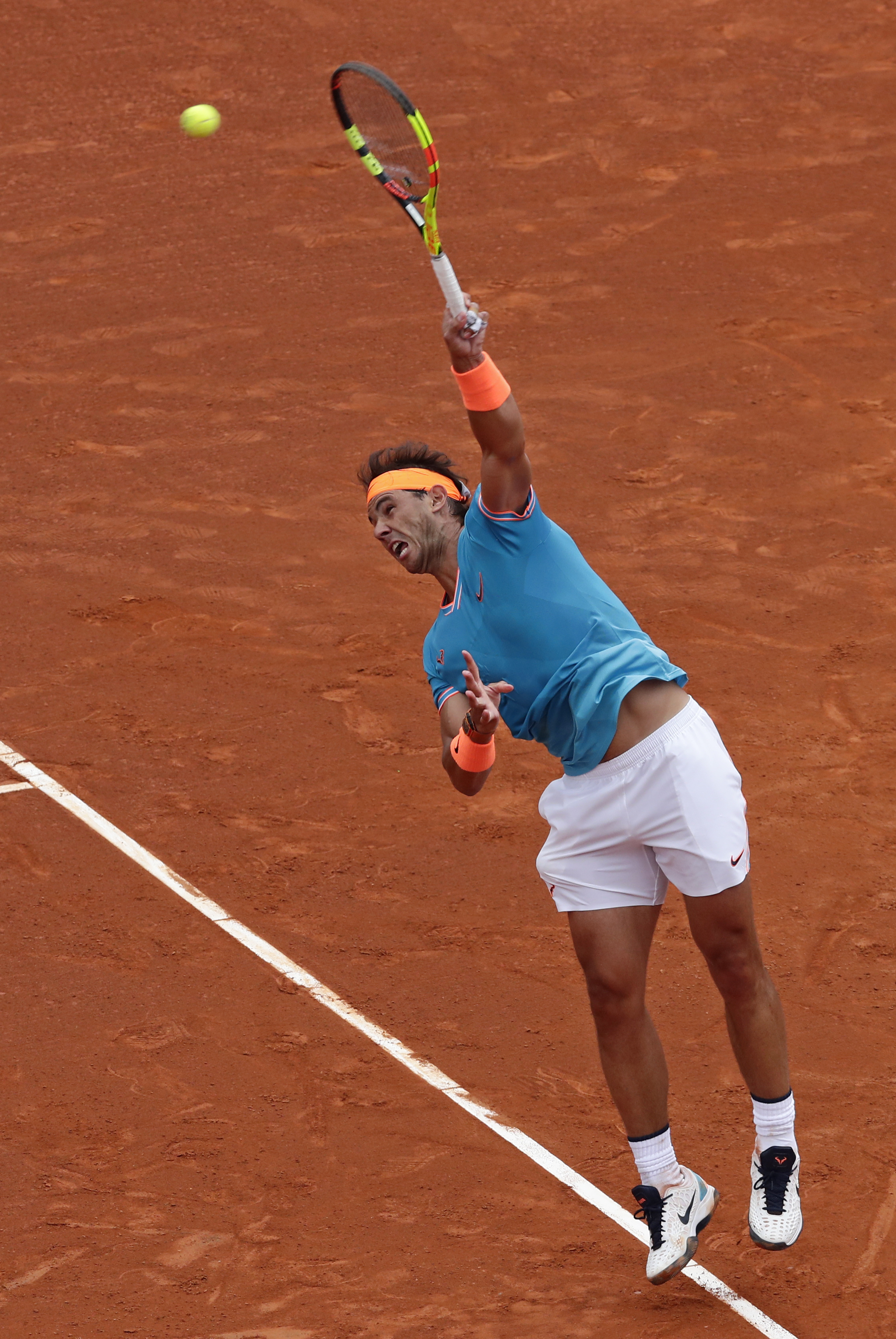 纳达尔重返赛场,爆冷首场状态出色,美国队观众沸腾! 纳达尔重返赛场,爆冷首场状态出色,美国队观众沸腾!